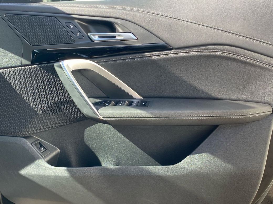 2023 BMW X1