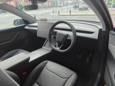 2025 Tesla Model Y