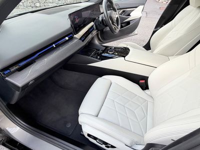 2024 BMW 5 Series