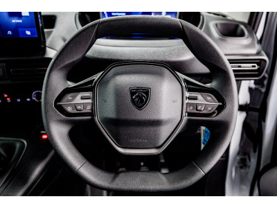 2025 Peugeot Partner