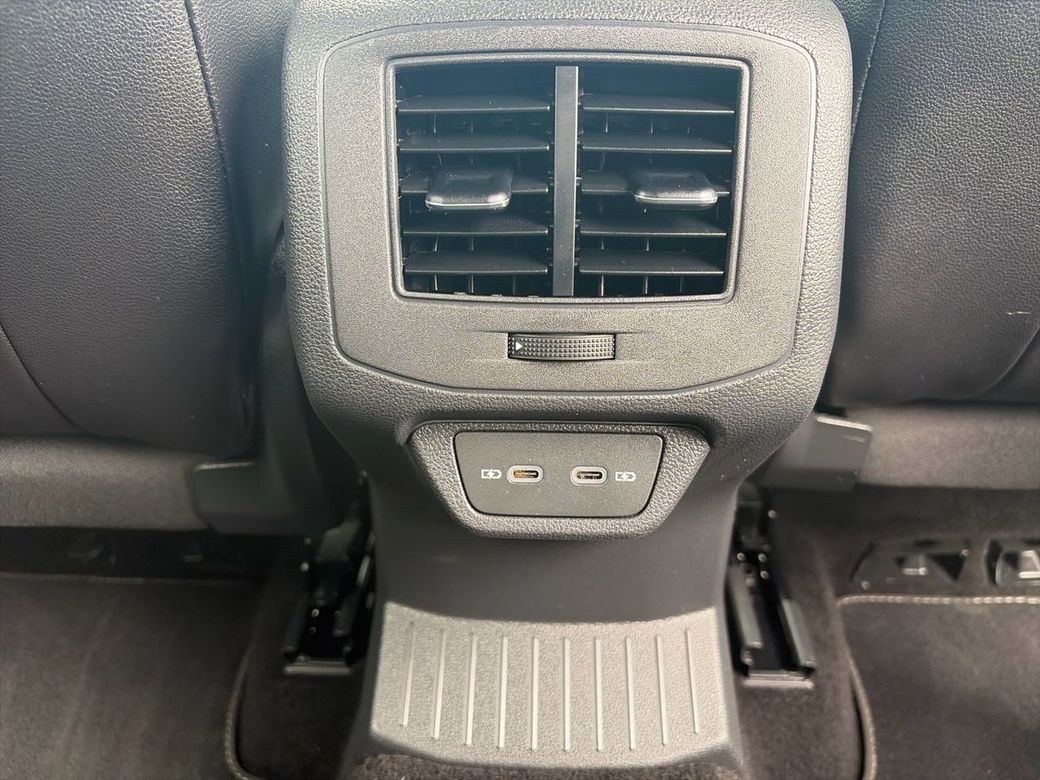 2023 Volkswagen T-Roc