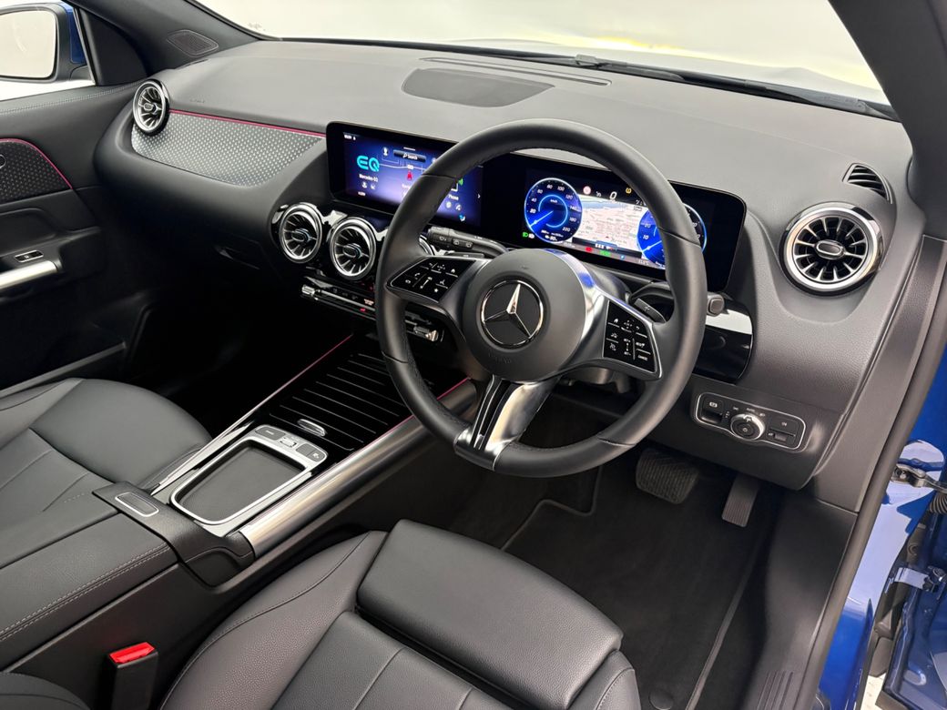 2025 Mercedes-Benz EQA