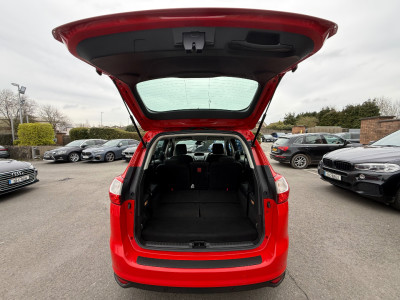 2018 Ford Grand C-Max