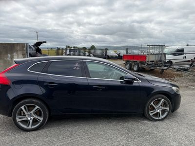 2016 Volvo V40