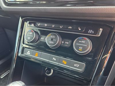 2018 Volkswagen Touran