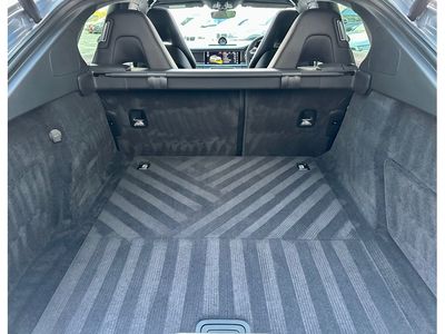 2022 Porsche Panamera