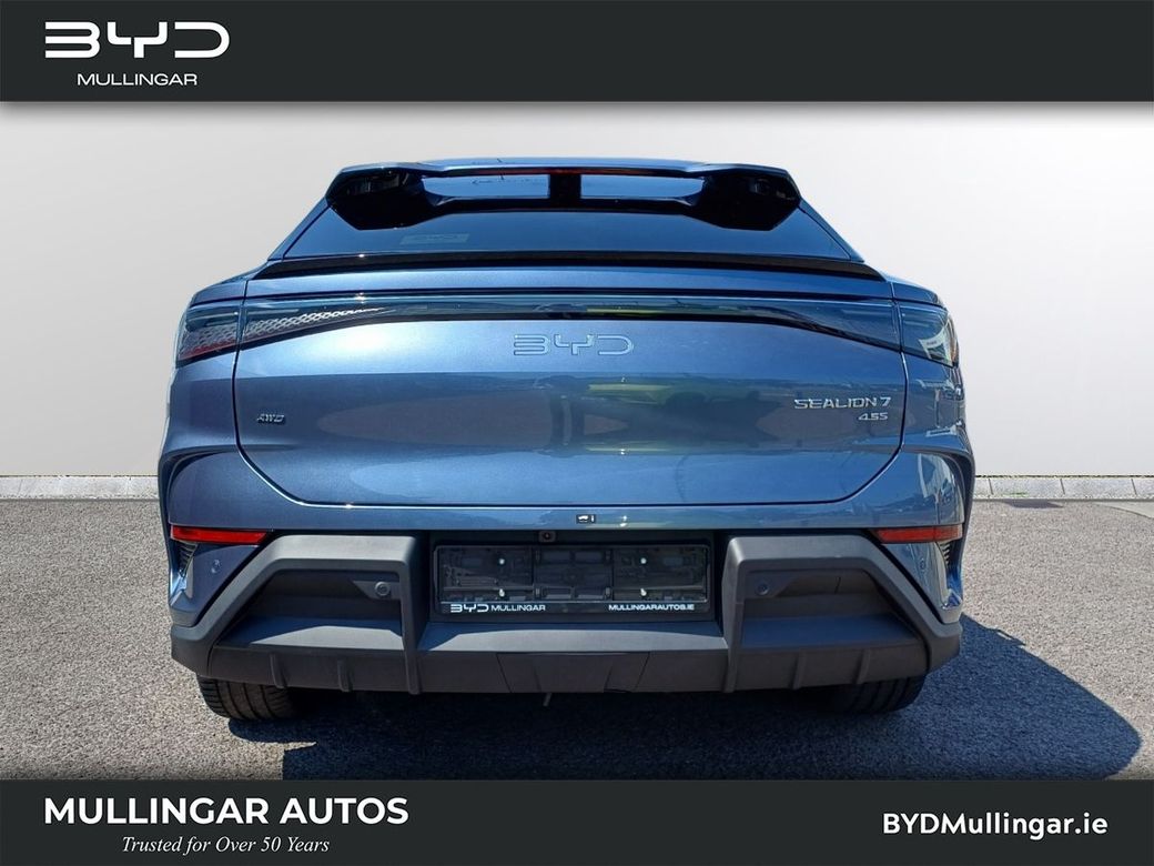 2026 BYD Sealion 7