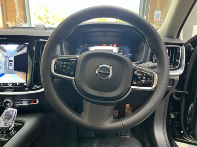 2024 Volvo V60