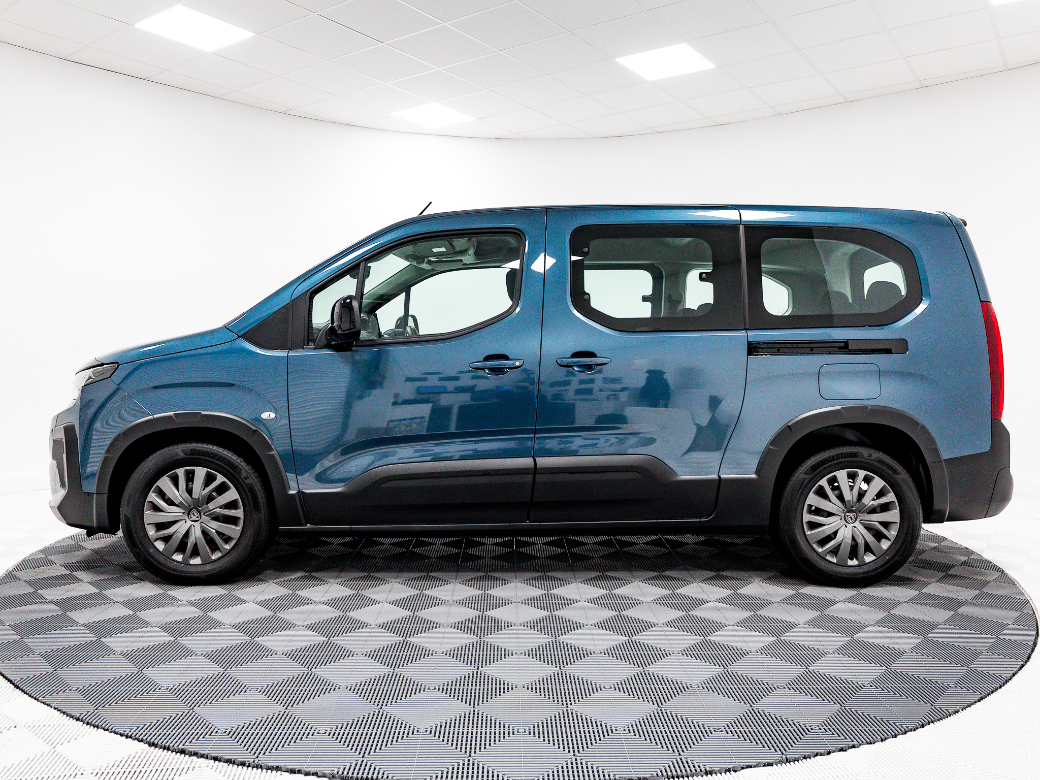 2025 Peugeot Rifter