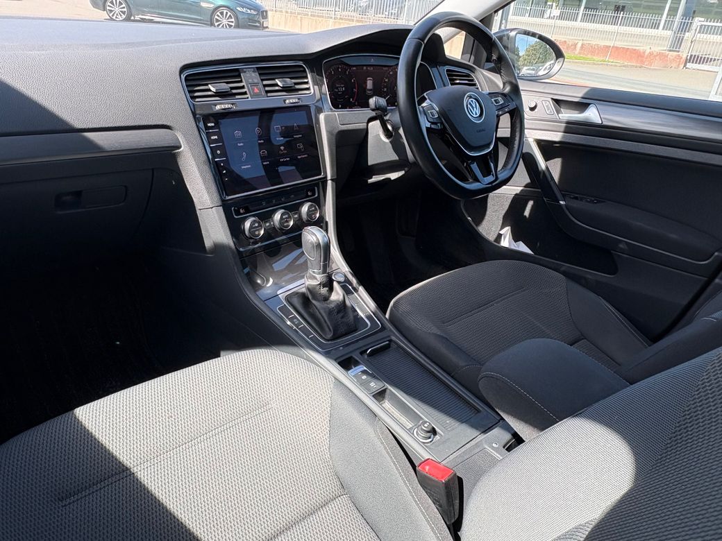 2019 Volkswagen Golf