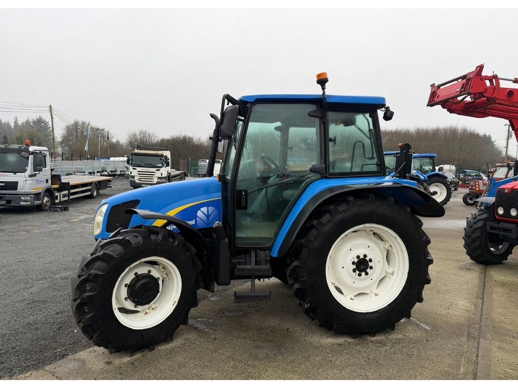 2006 New Holland TL100