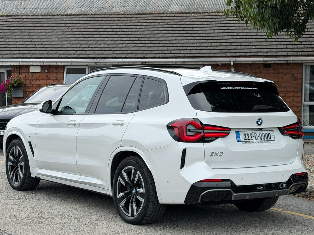 2022 BMW iX3
