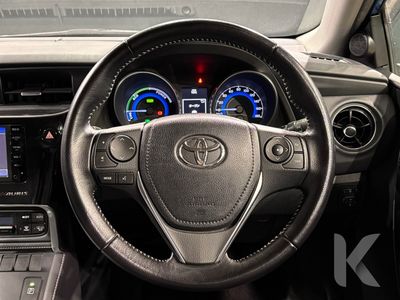 2016 Toyota Auris