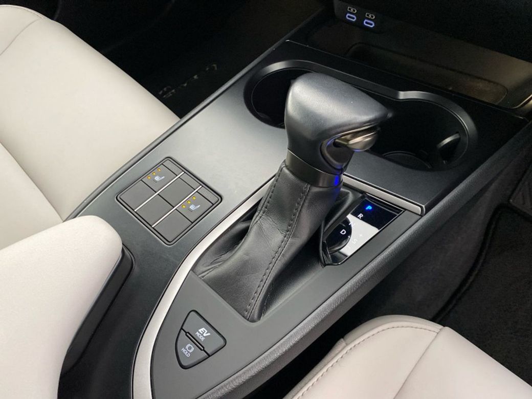 2022 Lexus UX 250H