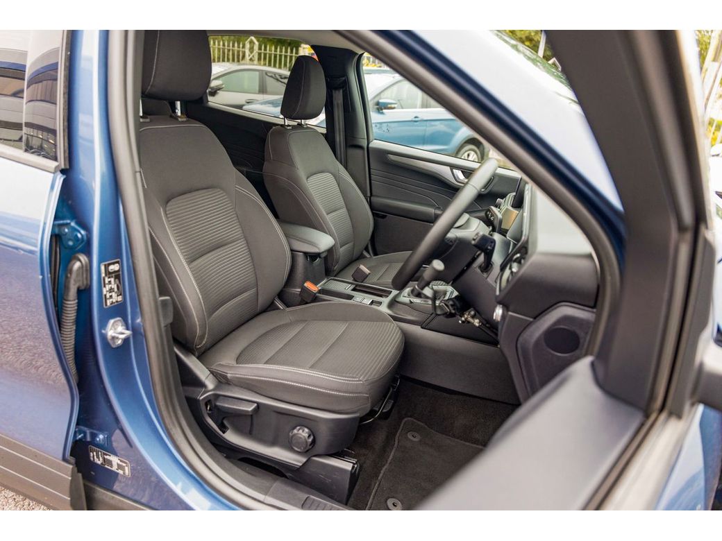 2022 Ford Kuga