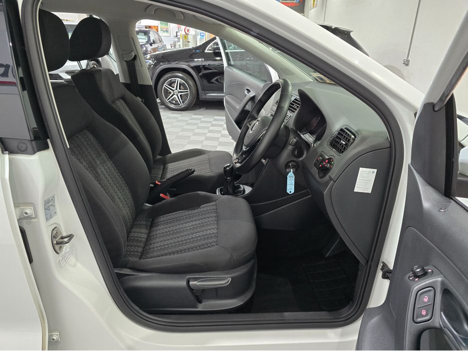 2017 Volkswagen Polo