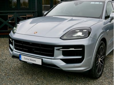 2024 Porsche Cayenne