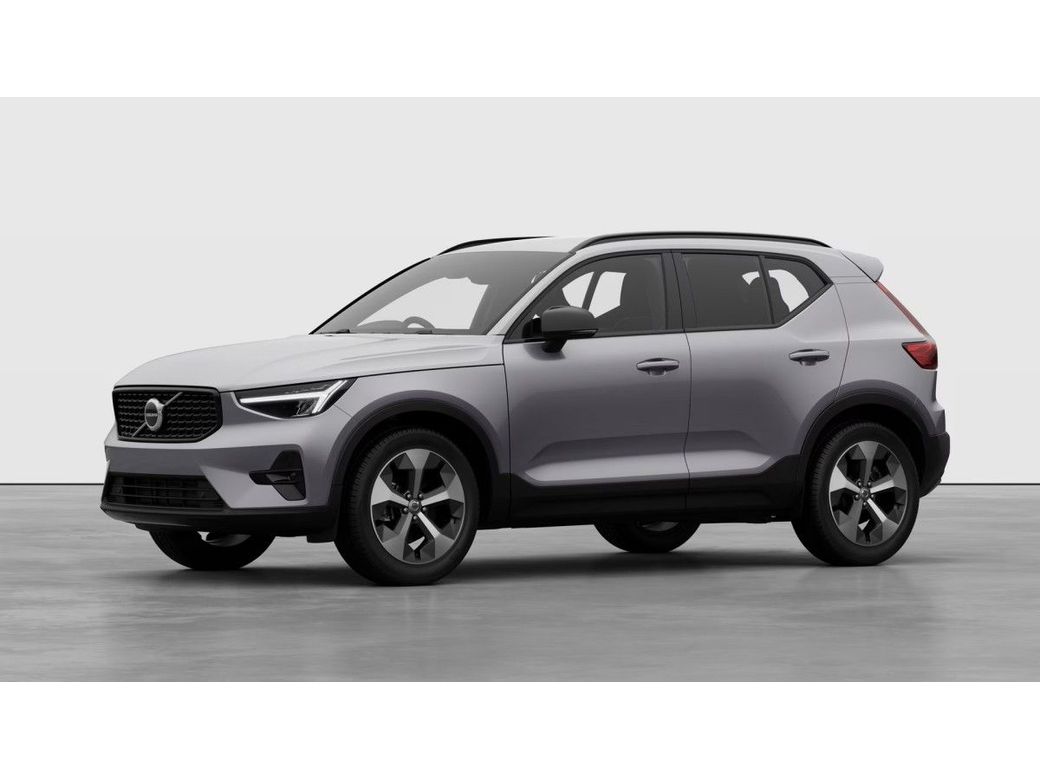 2026 Volvo XC40