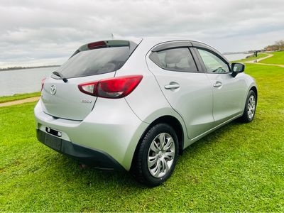 2017 Mazda Demio