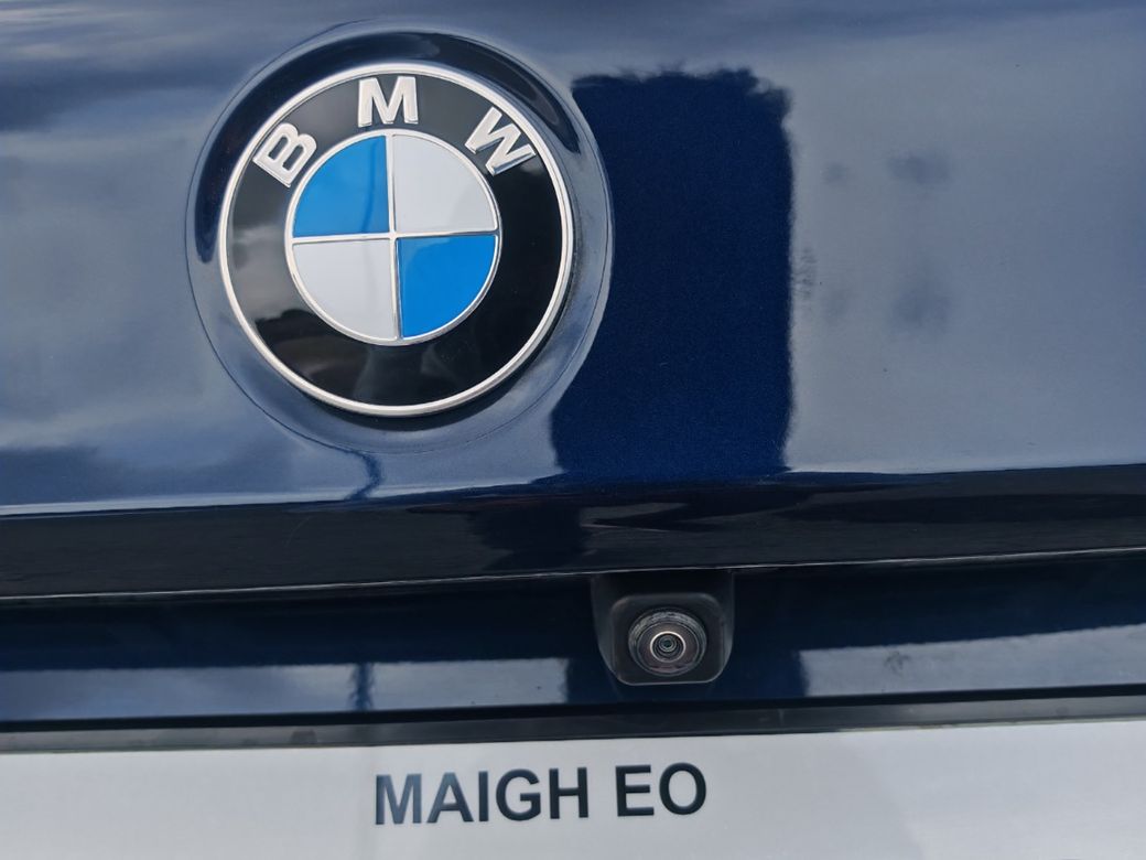 2023 BMW 520