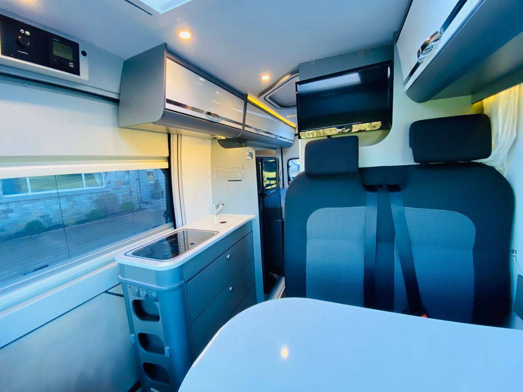 2016 ADRIA  TWIN 600 SPORT L.H.D MANUAL 