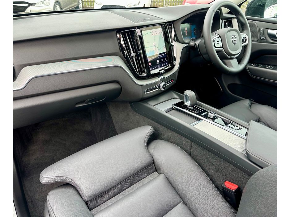 2025 Volvo XC60