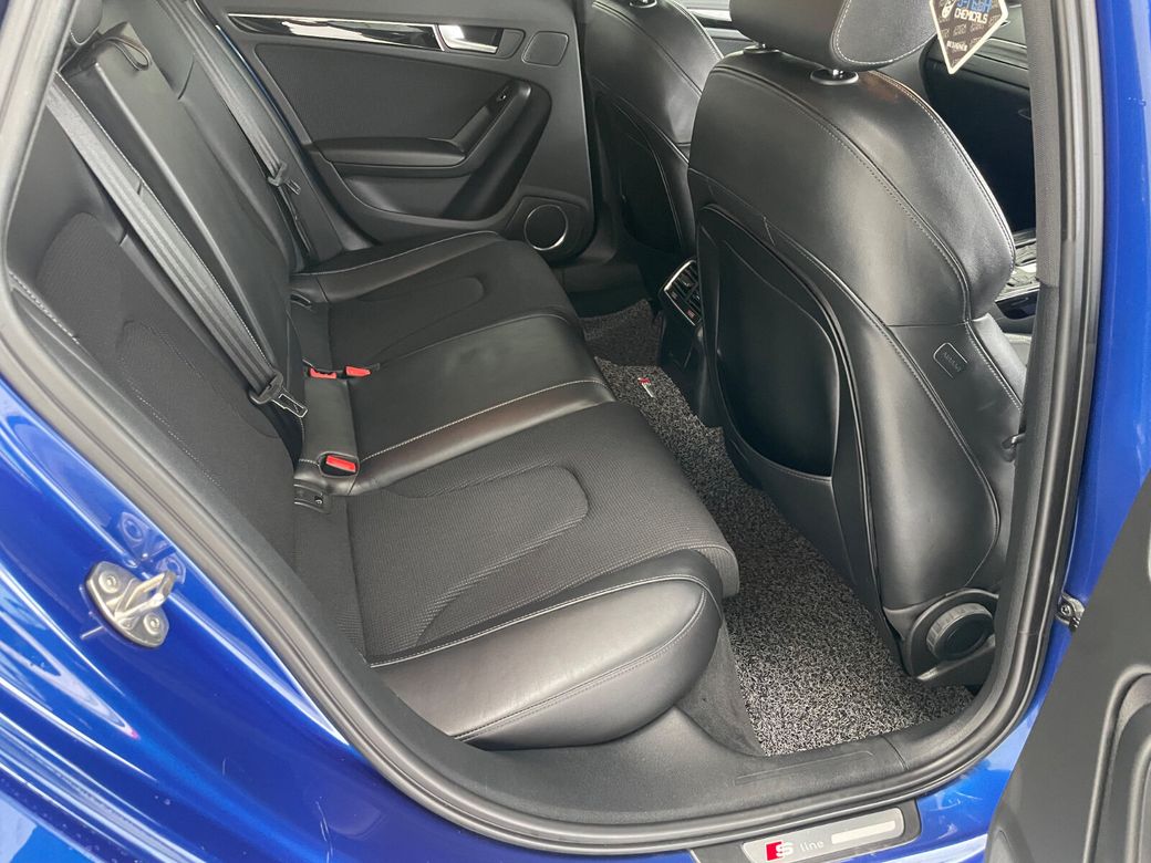 2015 Audi A4