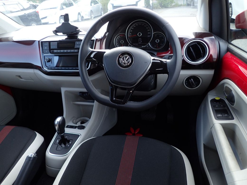 2019 Volkswagen up!