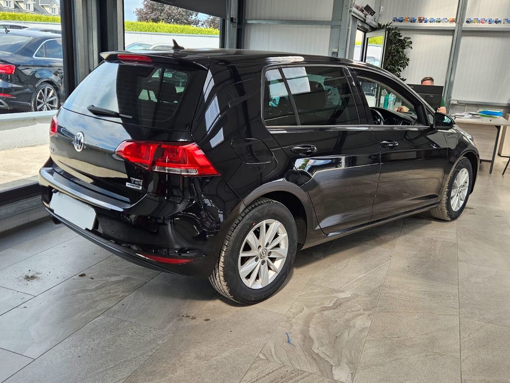 2016 Volkswagen Golf