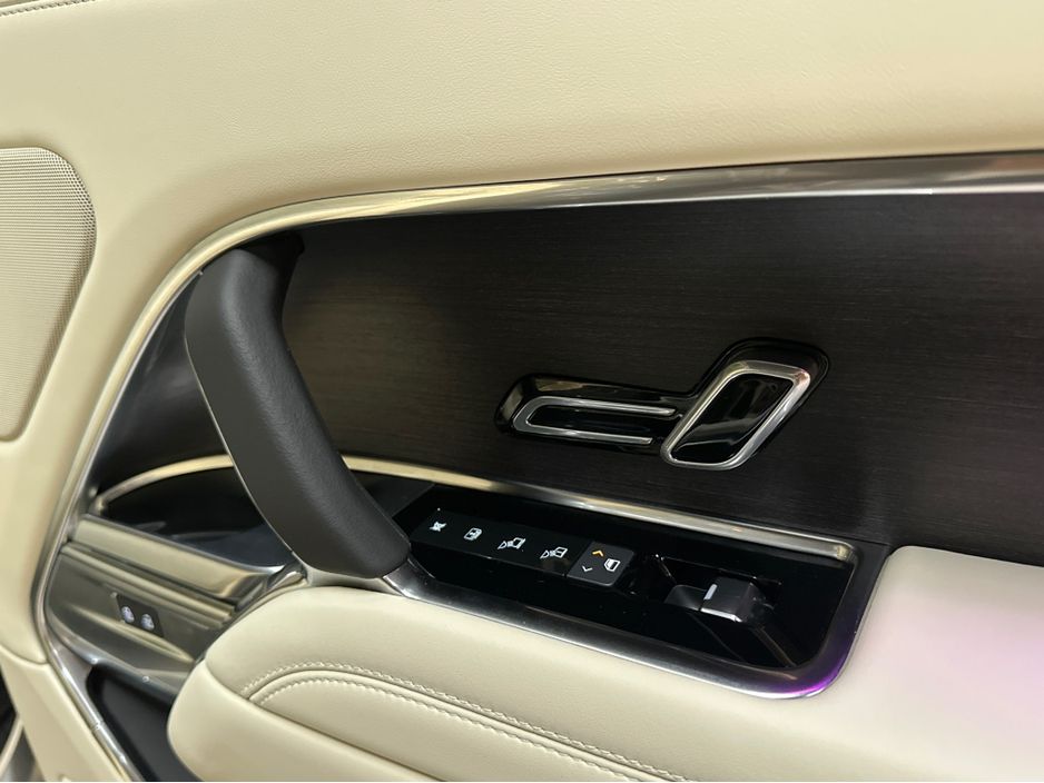 2025 Land Rover Range Rover
