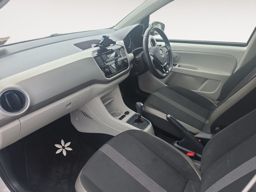 2019 Volkswagen up!