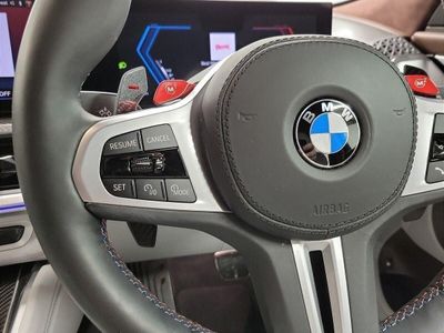 2025 BMW XM