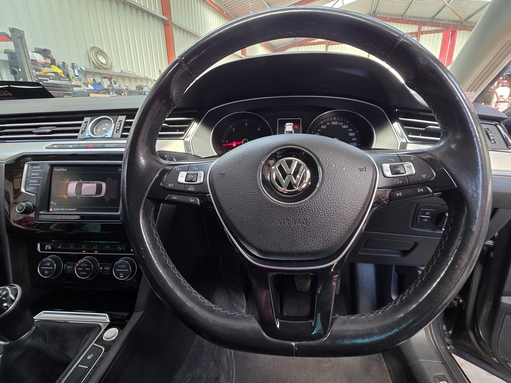2016 Volkswagen Passat