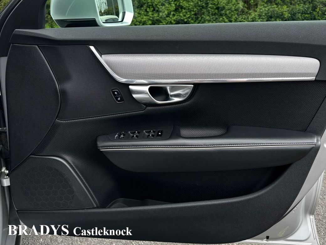 2019 Volvo S90