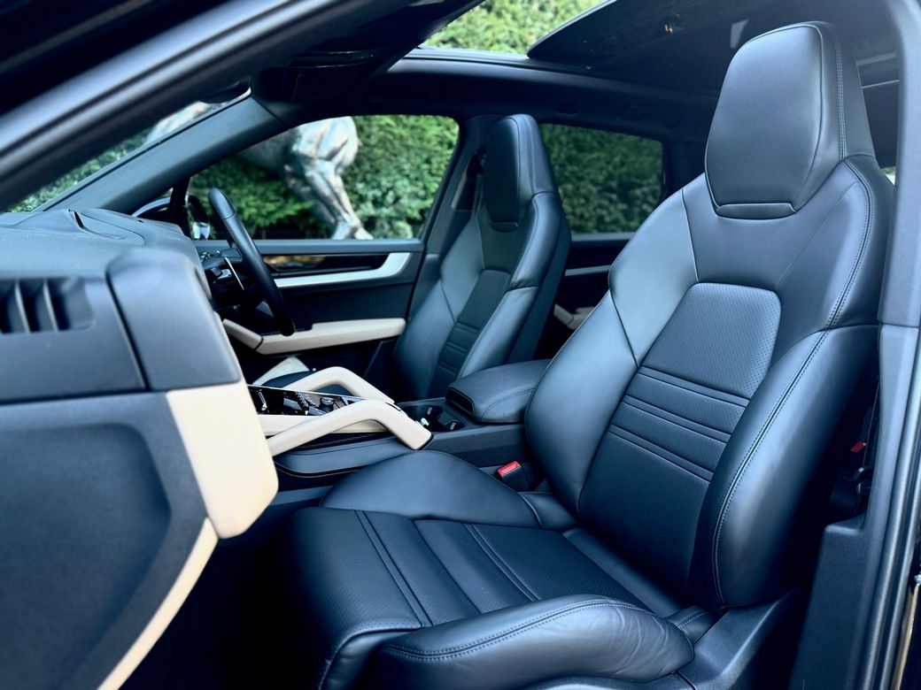 2023 Porsche Cayenne