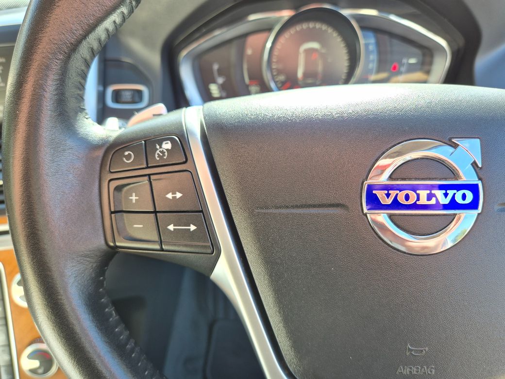 2017 Volvo XC60