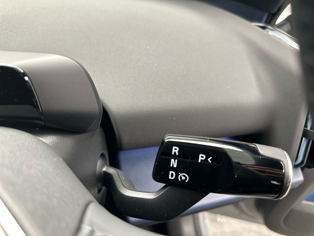 2025 Volvo EX30