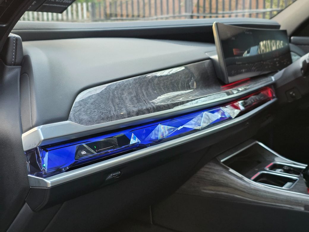 2024 BMW i7