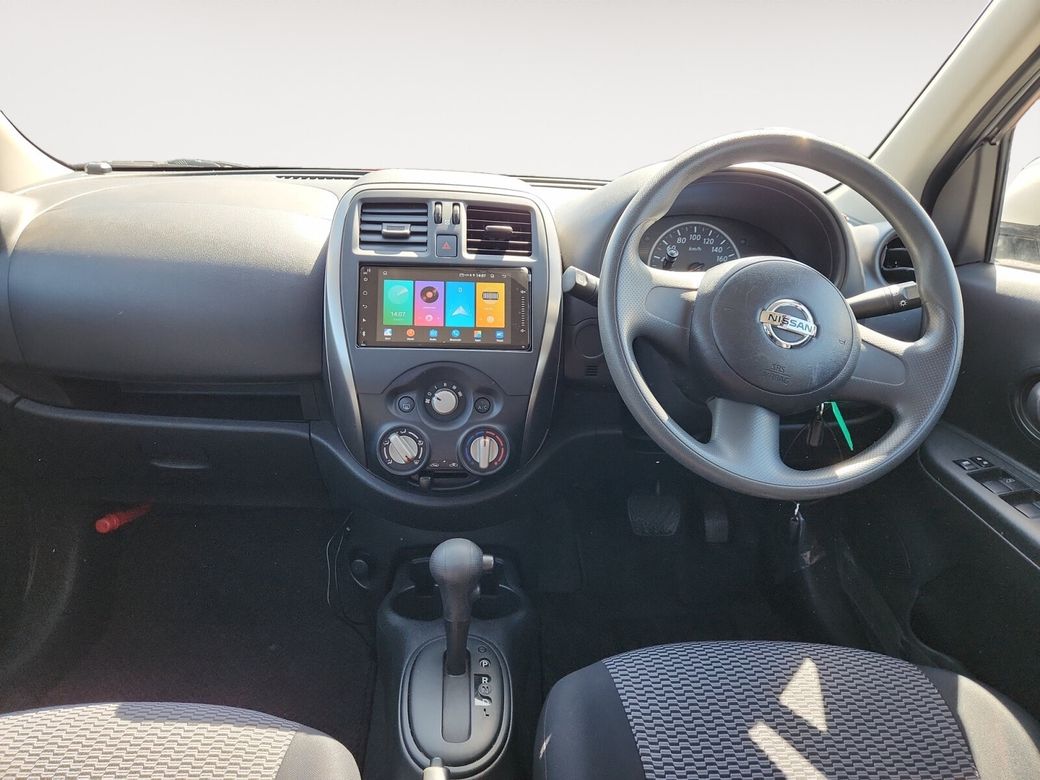 2015 Nissan March