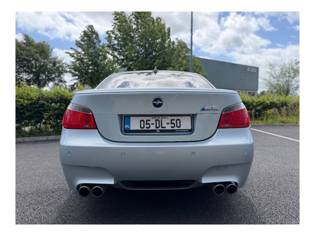 2005 BMW M5
