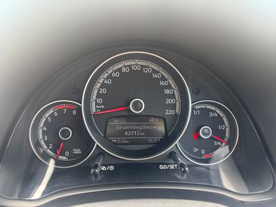 2017 Volkswagen up!