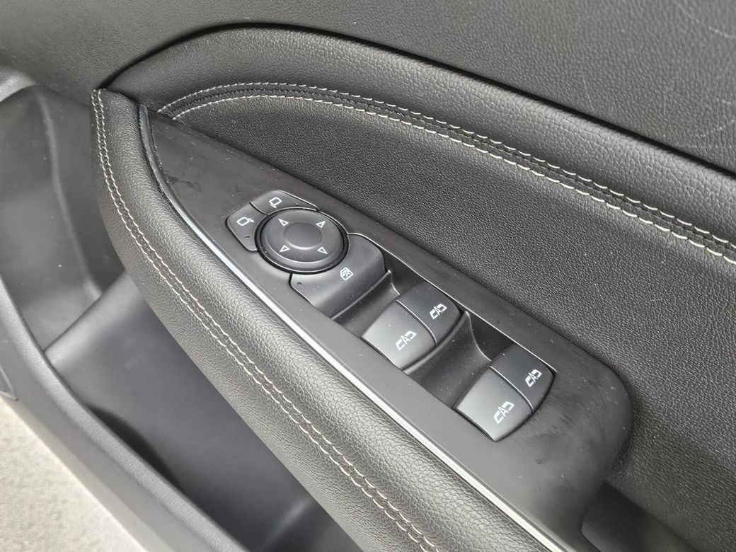 2020 Opel Insignia