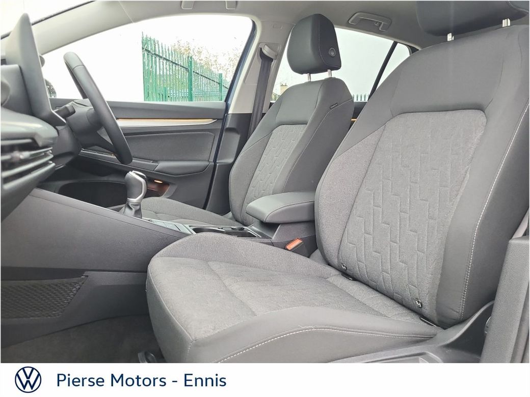 2025 Volkswagen Golf