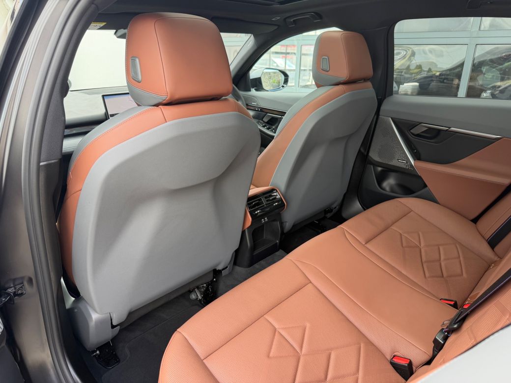2025 BMW 5 Series