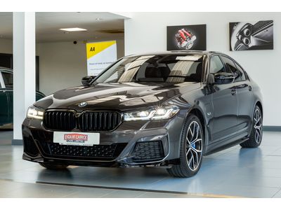 2023 BMW 530