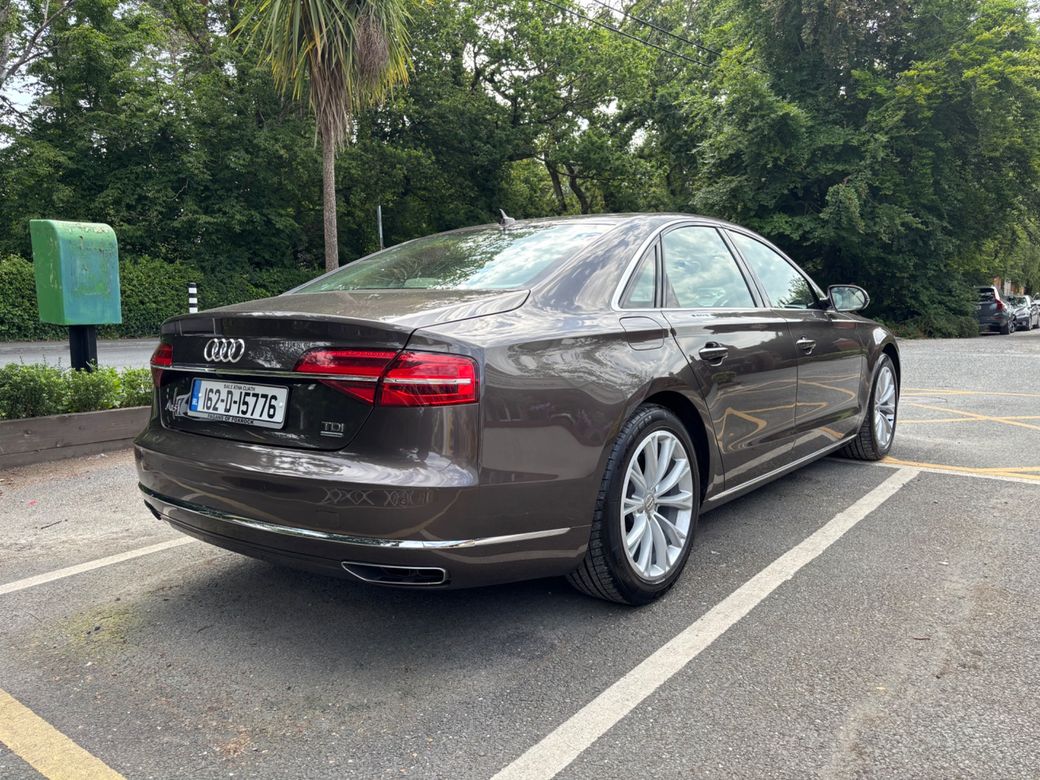 2016 Audi A8
