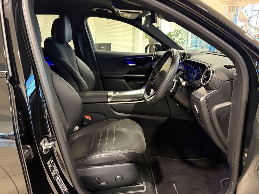 2025 Mercedes-Benz GLC Class