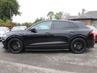 2023 Audi Q8