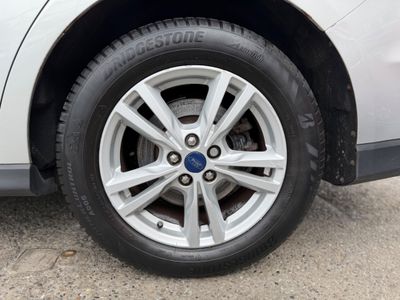 2017 Ford Galaxy