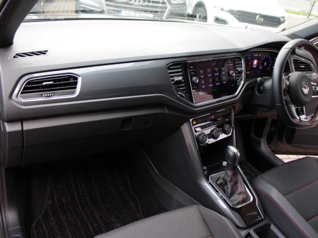 2021 Volkswagen T-Roc